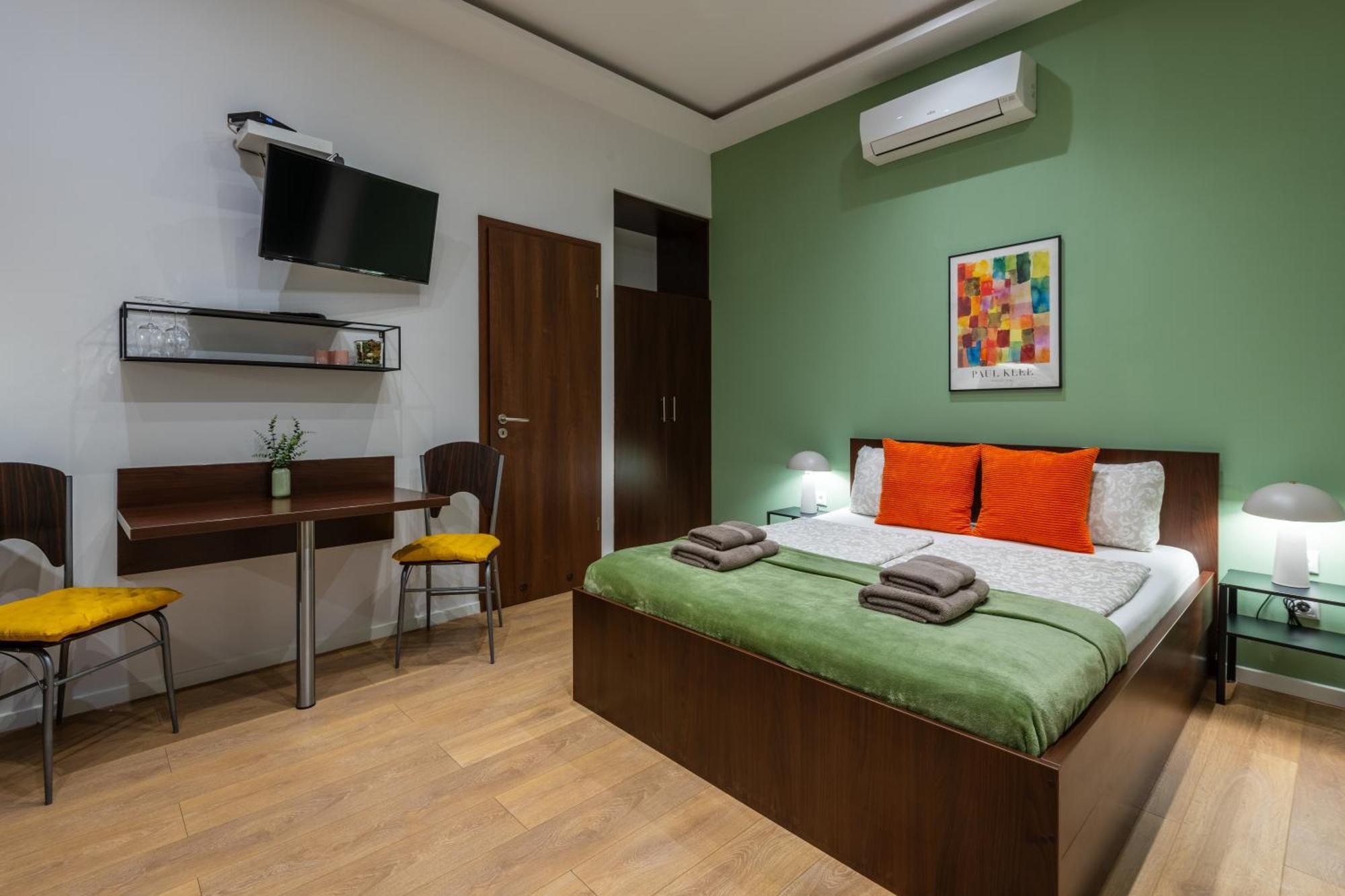 Budapest Holidays Apartments ภายนอก รูปภาพ