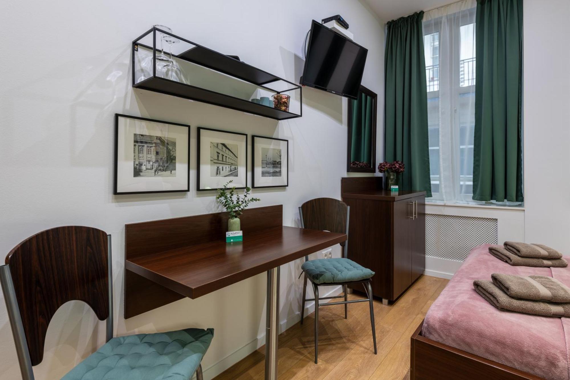 Budapest Holidays Apartments ภายนอก รูปภาพ