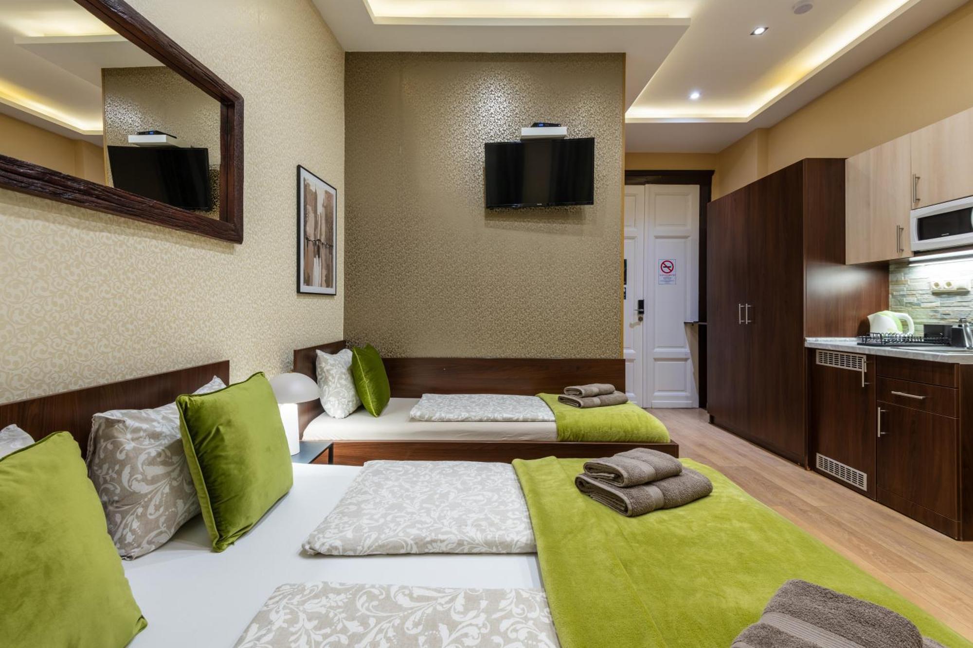 Budapest Holidays Apartments ภายนอก รูปภาพ
